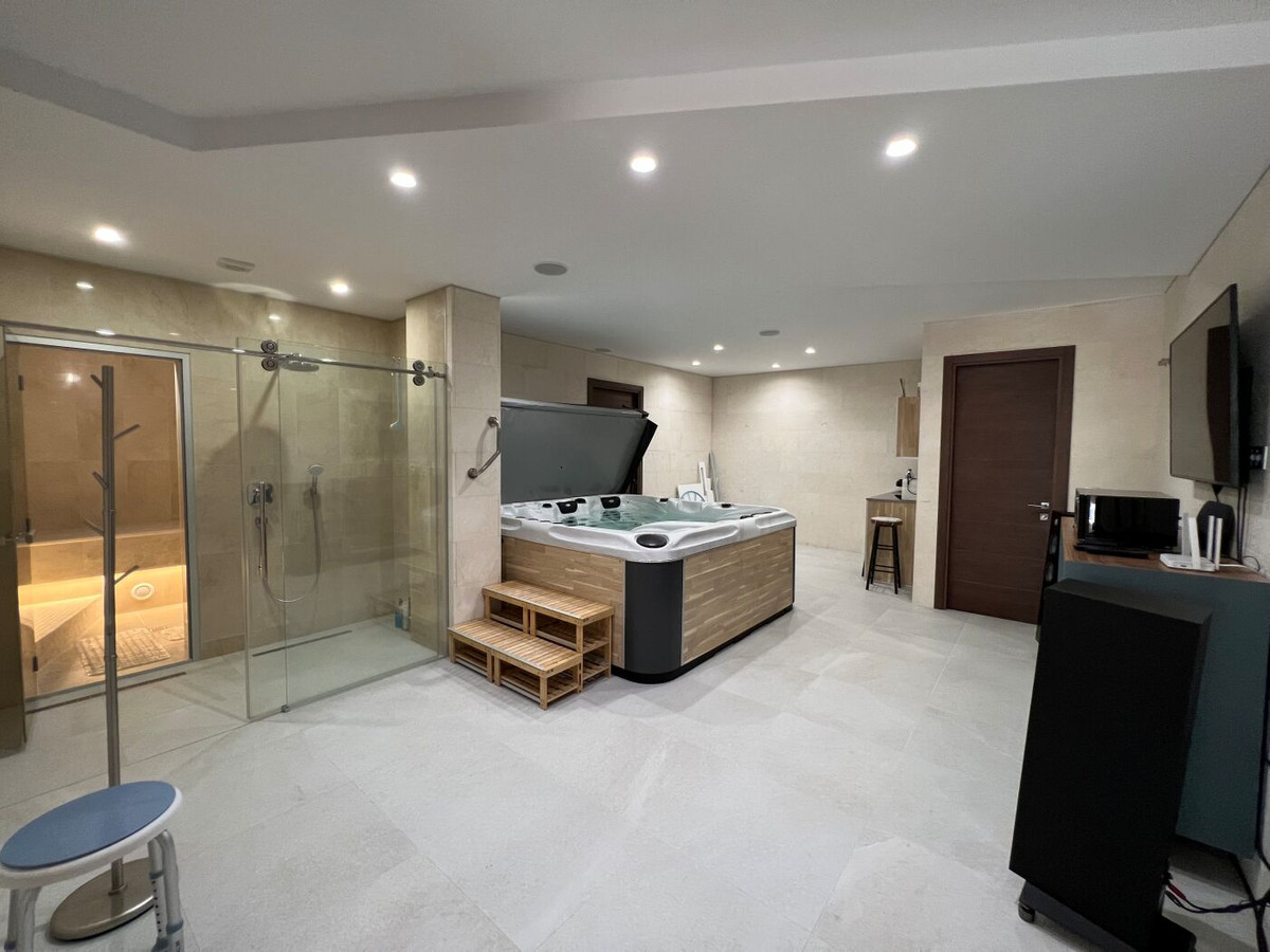 5 Bed Townhouse for sale in Altea Hills Costa Blanca, Alicante, Spain