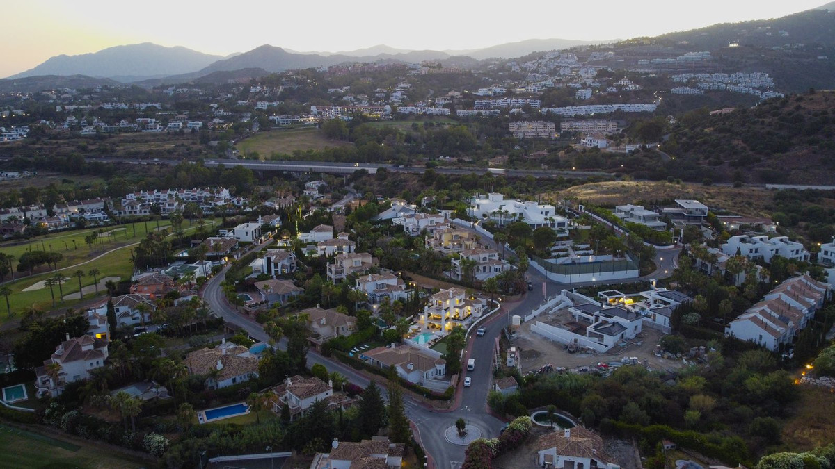 Se vende Villa - Chalet de 6 dormitorios en Costa Del Sol, Málaga, España