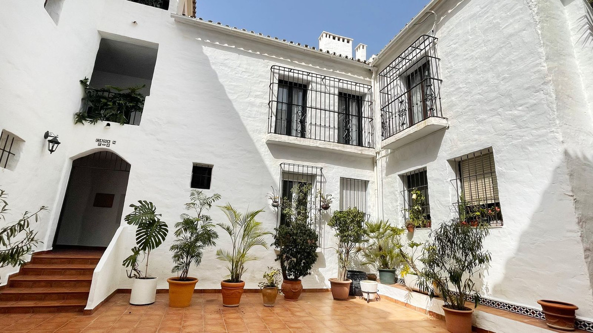 Se vende Apartamento Planta Media de 2 dormitorios en Costa Del Sol, Málaga, España