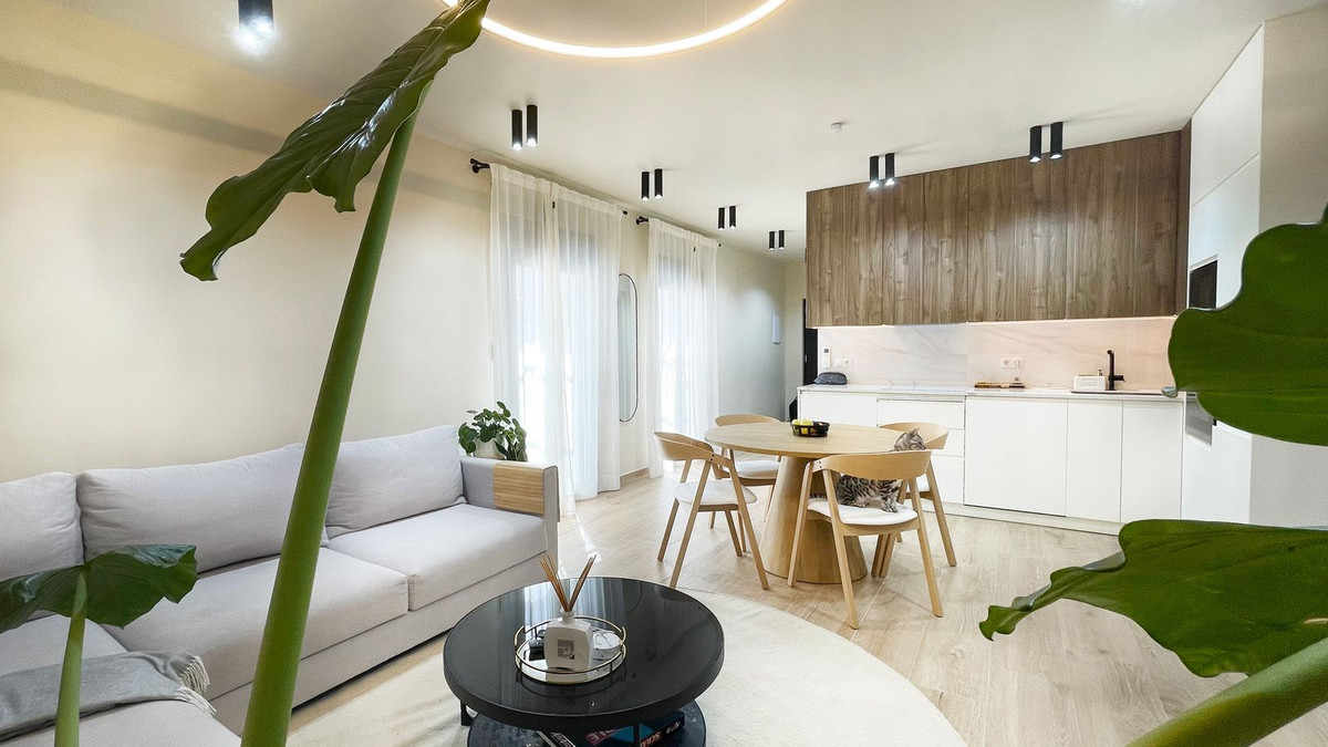 Se vende Apartamento Planta Media de 2 dormitorios en Costa Del Sol, Málaga, España