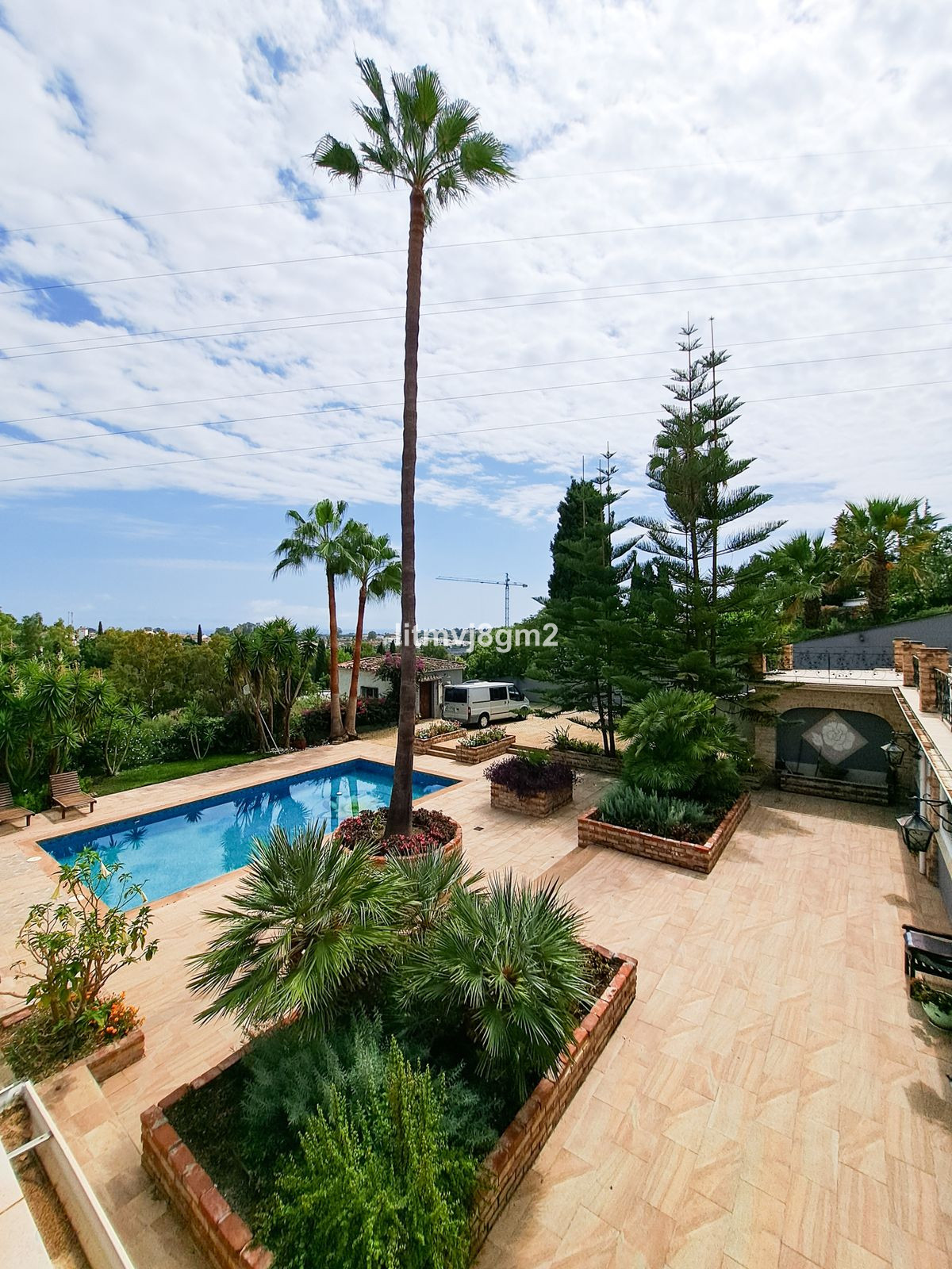 5 Bed Townhouse for sale in Benahavís Costa Del Sol, Málaga, Spain