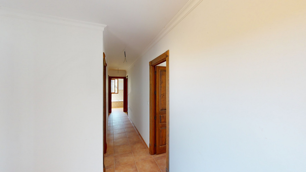 4 Bed Townhouse for sale in Colmenar Costa Del Sol East, Málaga, Spain
