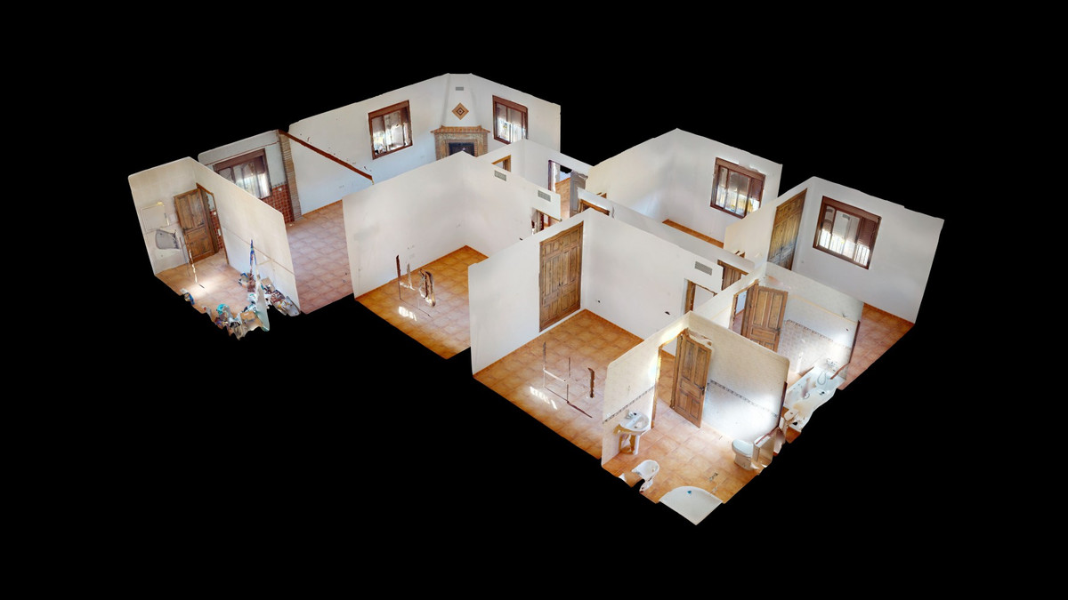 4 Bed Townhouse for sale in Colmenar Costa Del Sol East, Málaga, Spain
