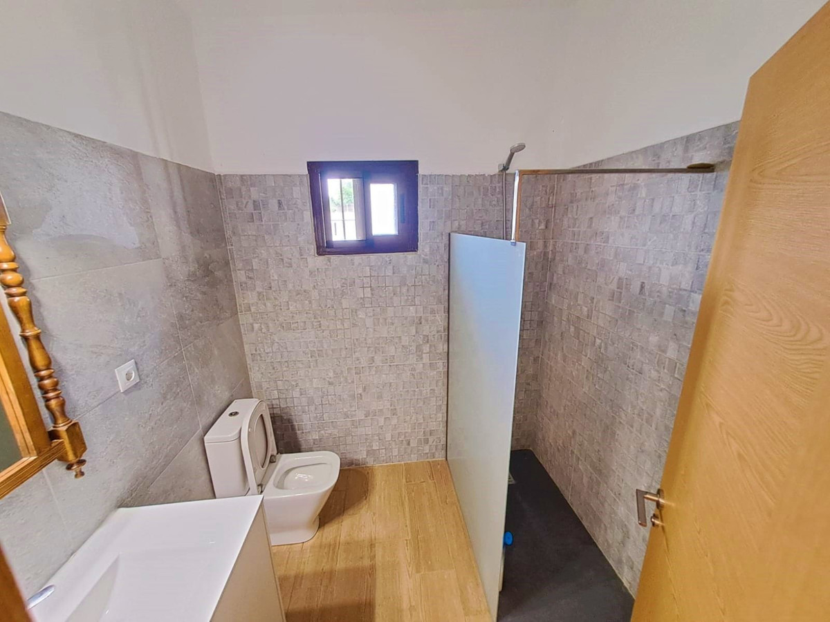 1 Bed Townhouse for sale in Las Lagunas Costa Del Sol, Málaga, Spain