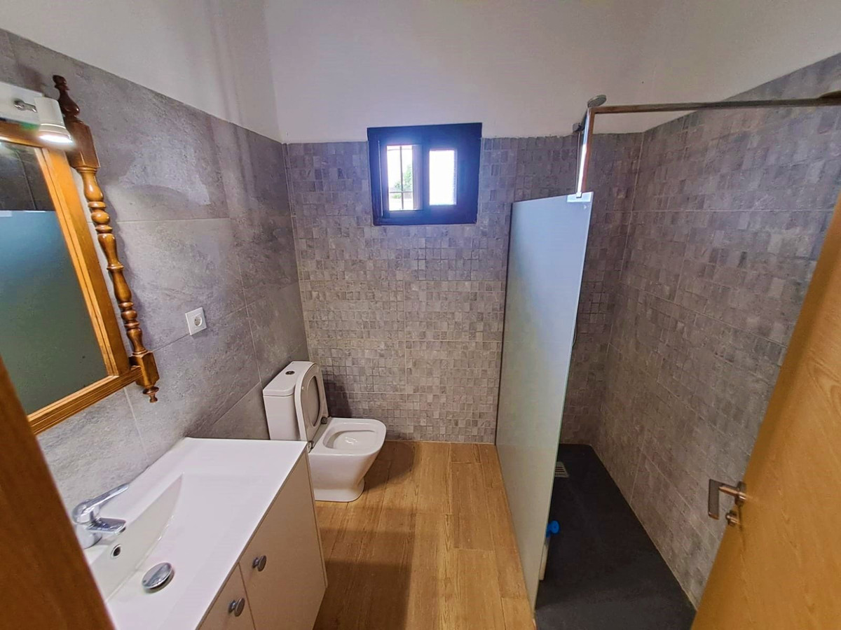 1 Bed Townhouse for sale in Las Lagunas Costa Del Sol, Málaga, Spain
