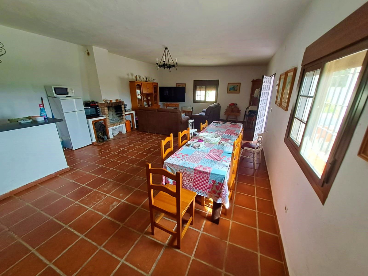 1 Bed Townhouse for sale in Las Lagunas Costa Del Sol, Málaga, Spain