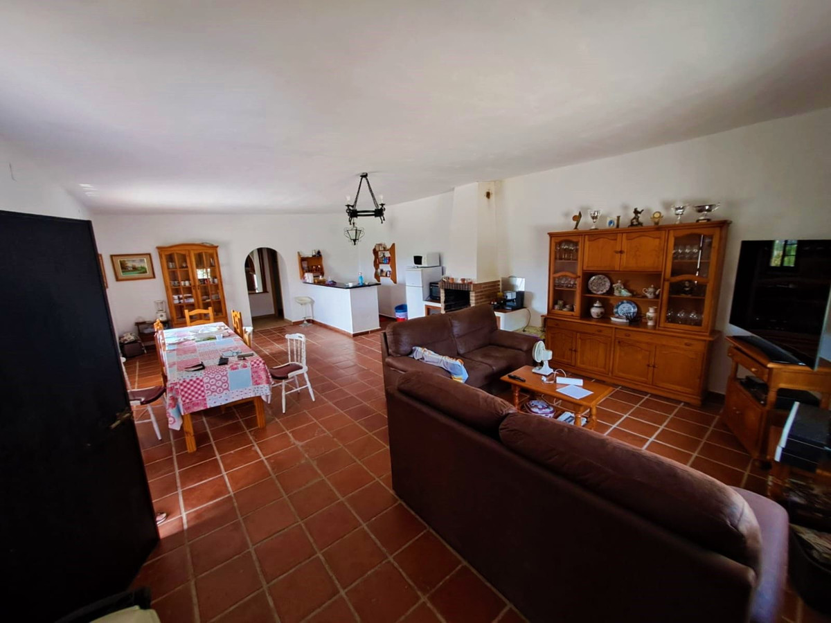 1 Bed Townhouse for sale in Las Lagunas Costa Del Sol, Málaga, Spain