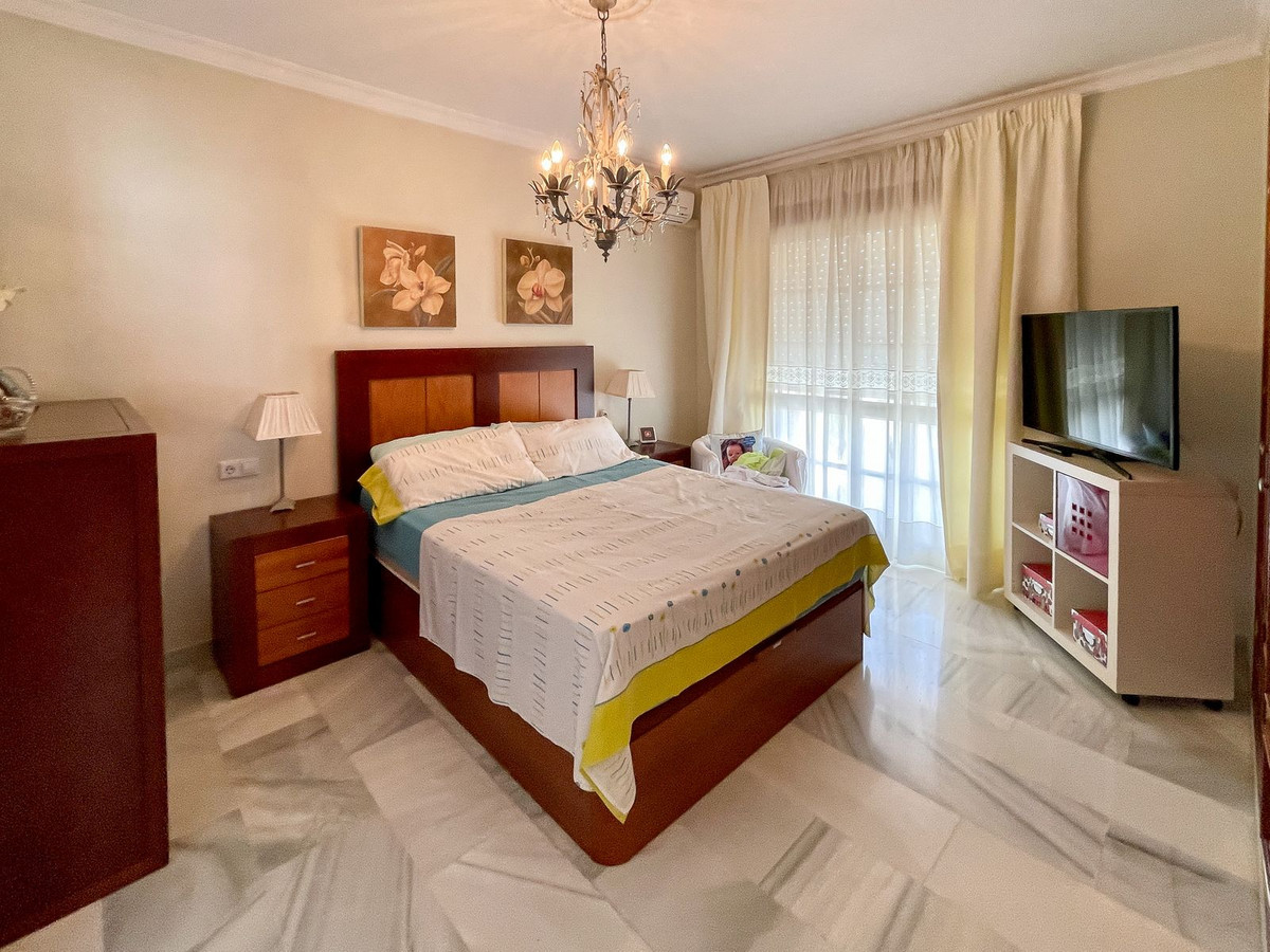 4 Bed Townhouse for sale in El Coto Costa Del Sol, Málaga, Spain