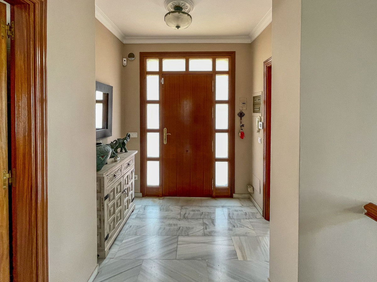 4 Bed Townhouse for sale in El Coto Costa Del Sol, Málaga, Spain