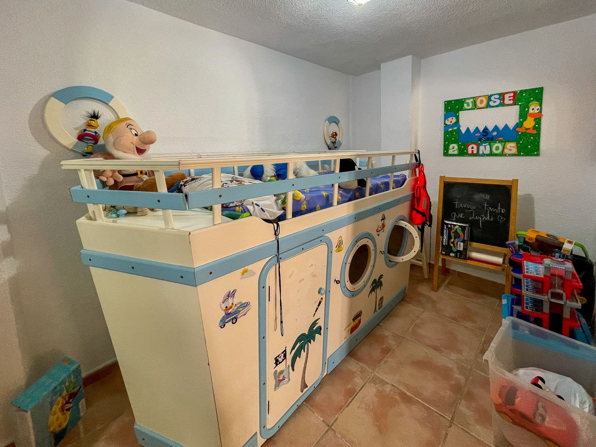 4 Bed Townhouse for sale in El Coto Costa Del Sol, Málaga, Spain