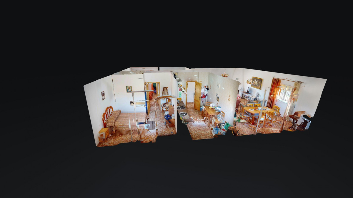 18 Bed Townhouse for sale in Comares Costa Del Sol East, Málaga, Spain