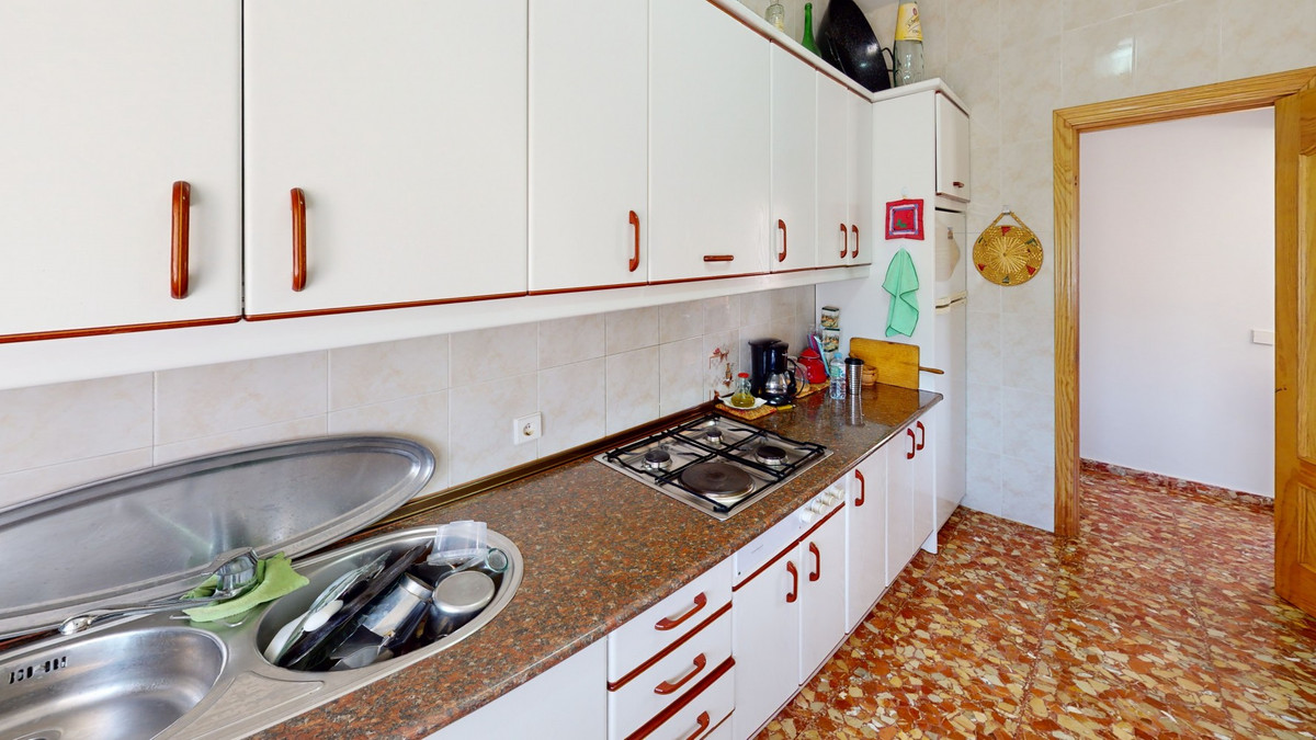 18 Bed Townhouse for sale in Comares Costa Del Sol East, Málaga, Spain