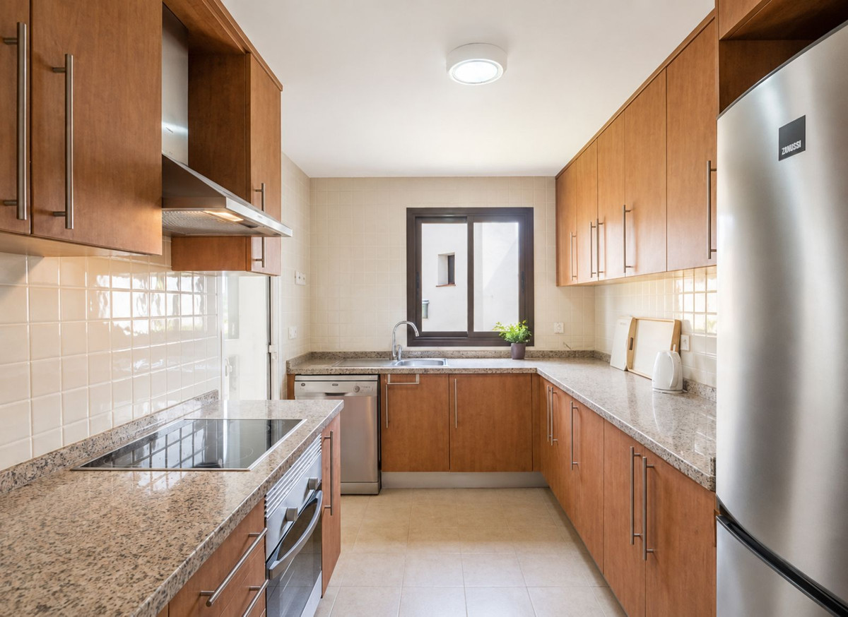 Se vende Pareada de 3 dormitorios en Costa Del Sol, Cadiz, España