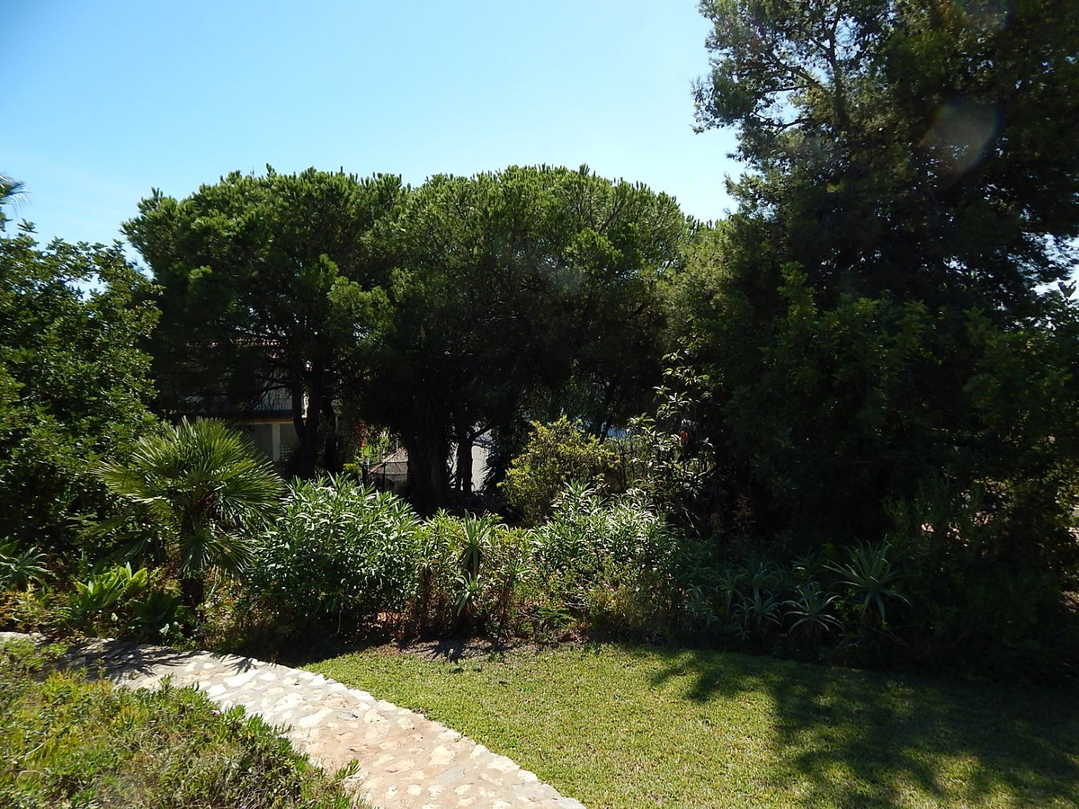 Plots for sale in Marbella Costa Del Sol, Málaga, Spain