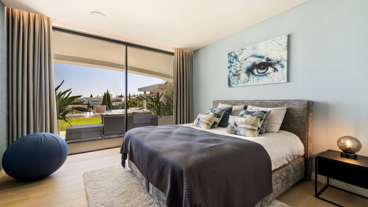 Se vende Villa - Chalet de 5 dormitorios en Costa Del Sol, Málaga, España