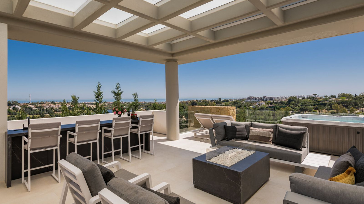 Se vende Villa - Chalet de 5 dormitorios en Costa Del Sol, Málaga, España