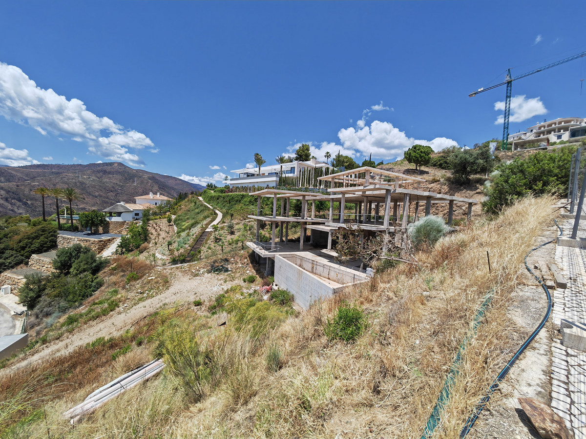 Plots for sale in Benahavís Costa Del Sol, Málaga, Spain