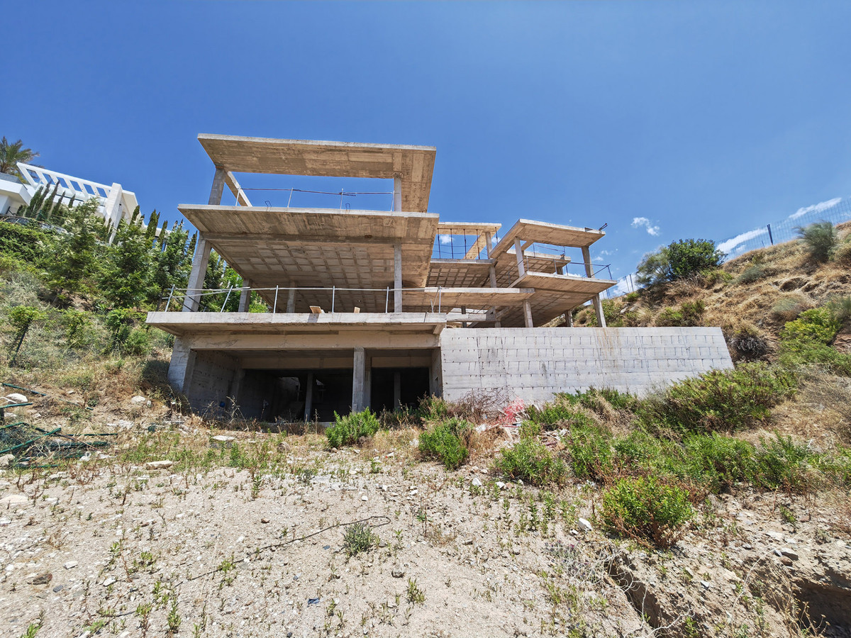 Plots for sale in Benahavís Costa Del Sol, Málaga, Spain