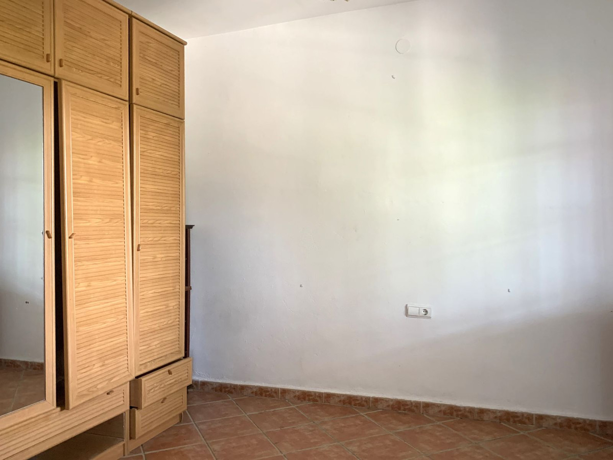 Se vende Terreno Rustico  en Costa Del Sol, Málaga, España