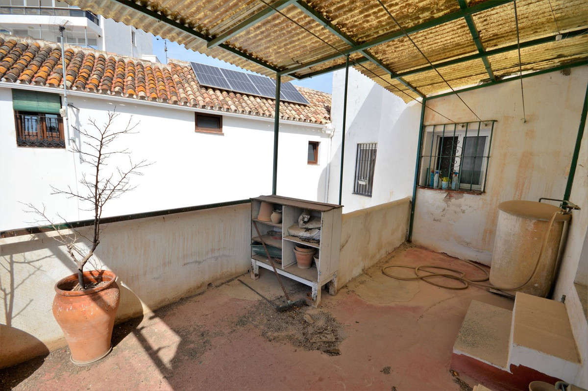 4 Bed Townhouse for sale in Marbella Costa Del Sol, Málaga, Spain
