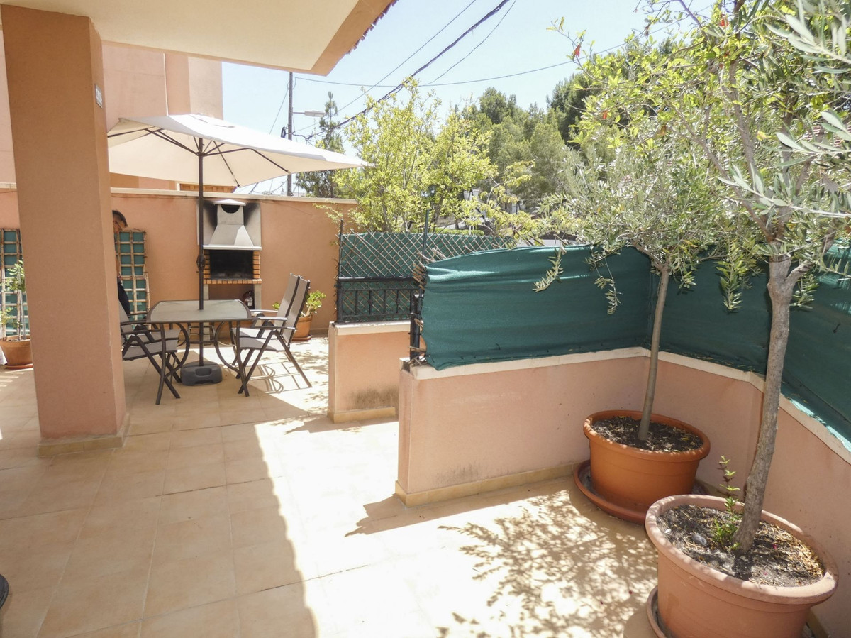 Se vende Villa - Chalet de 4 dormitorios en Costa Blanca, Alicante, España
