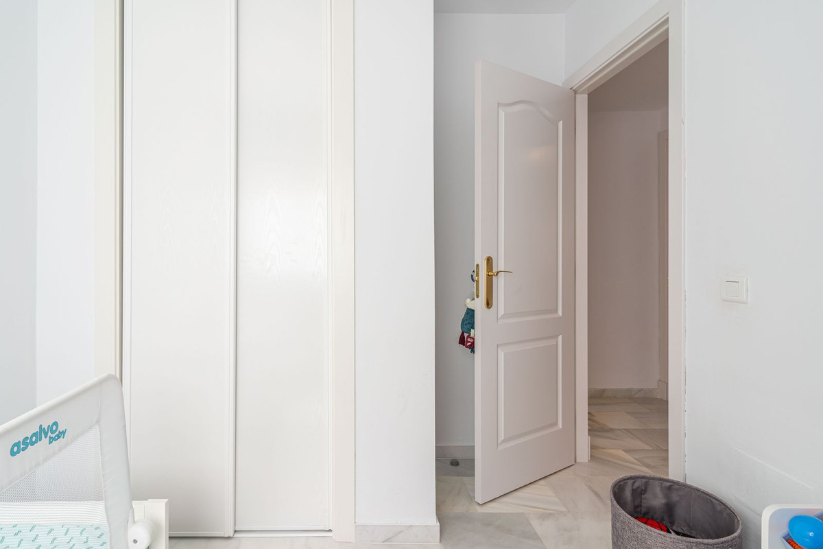 3 Bed Apartment for sale in Doña Julia Costa Del Sol, Málaga, Spain