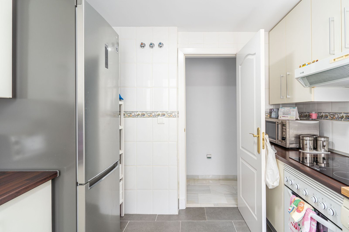 3 Bed Apartment for sale in Doña Julia Costa Del Sol, Málaga, Spain
