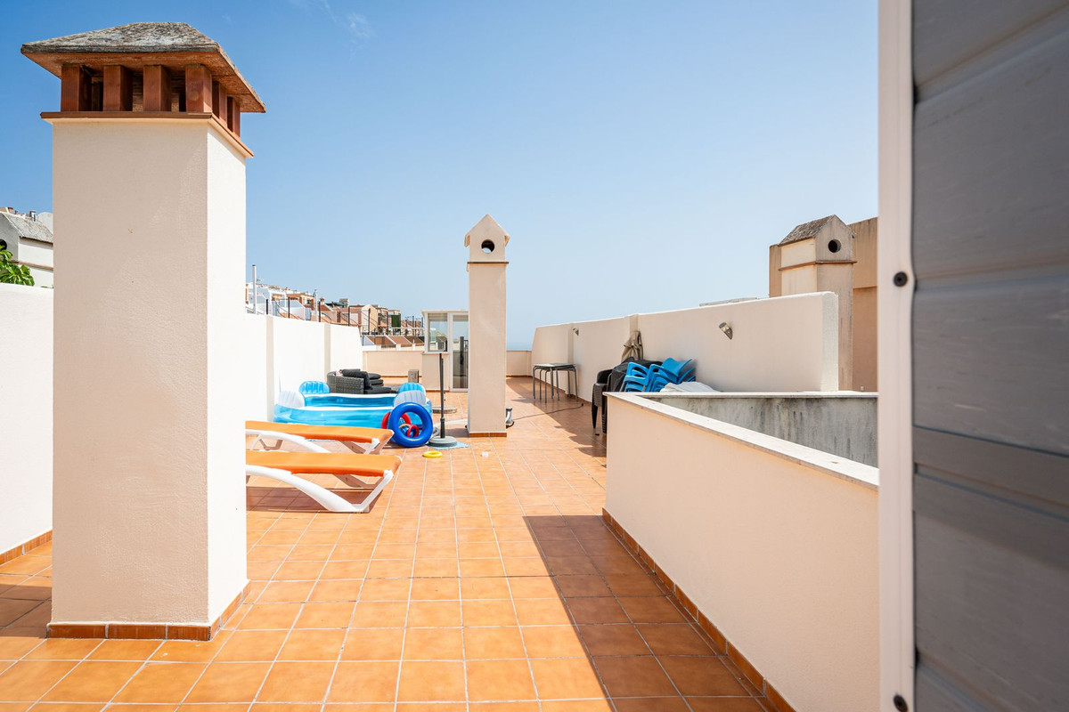 3 Bed Apartment for sale in Doña Julia Costa Del Sol, Málaga, Spain