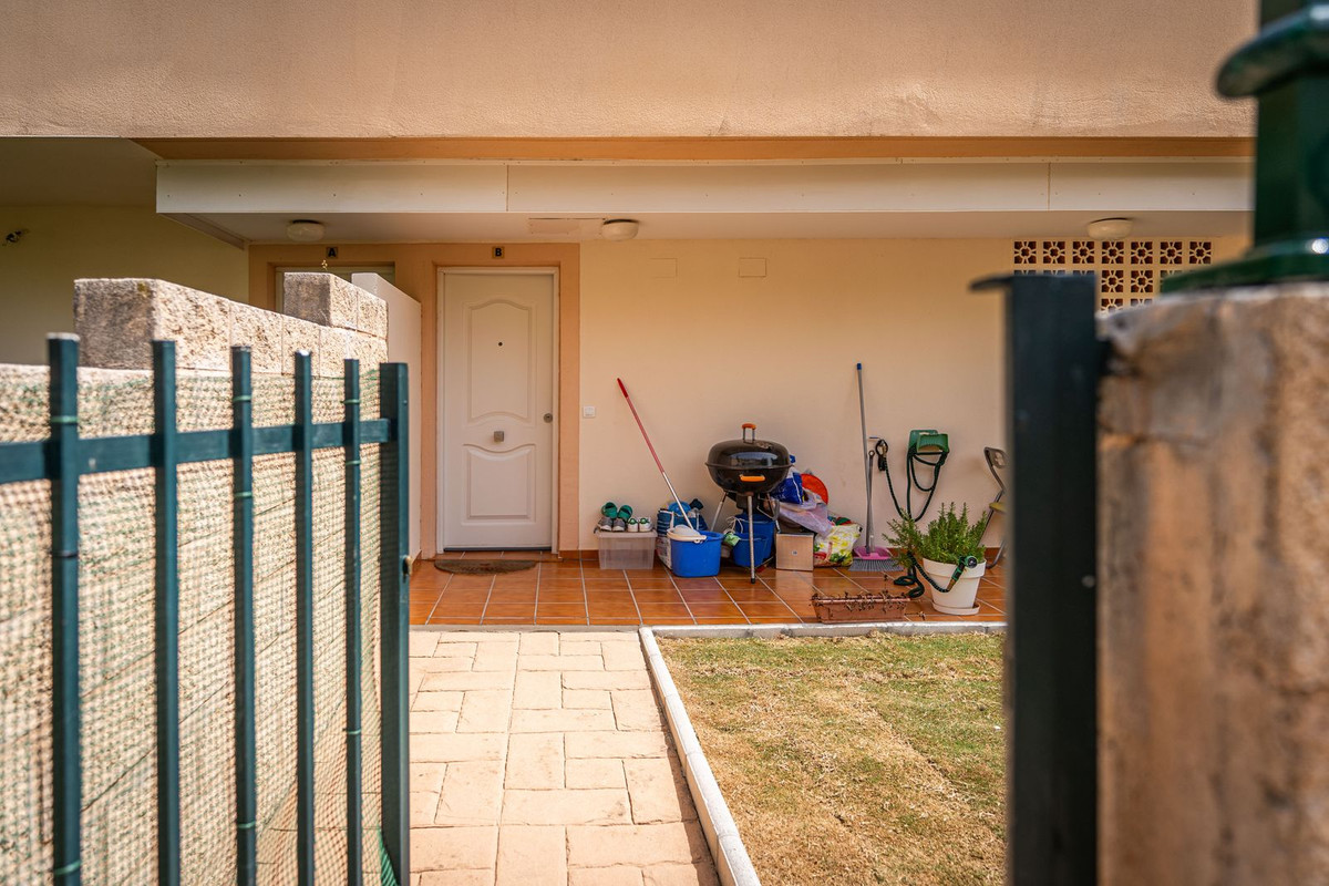 3 Bed Apartment for sale in Doña Julia Costa Del Sol, Málaga, Spain
