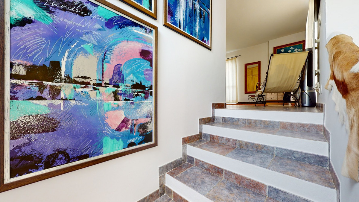 4 Bed Townhouse for sale in Sayalonga Costa Del Sol East, Málaga, Spain