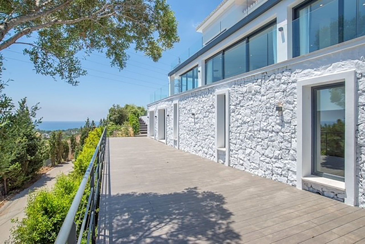 Se vende Villa - Chalet de 7 dormitorios en Costa Del Sol, Málaga, España