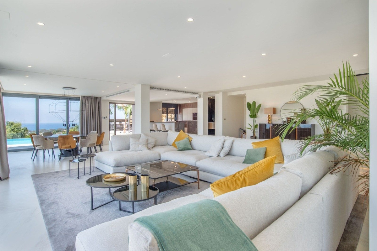 Se vende Villa - Chalet de 7 dormitorios en Costa Del Sol, Málaga, España