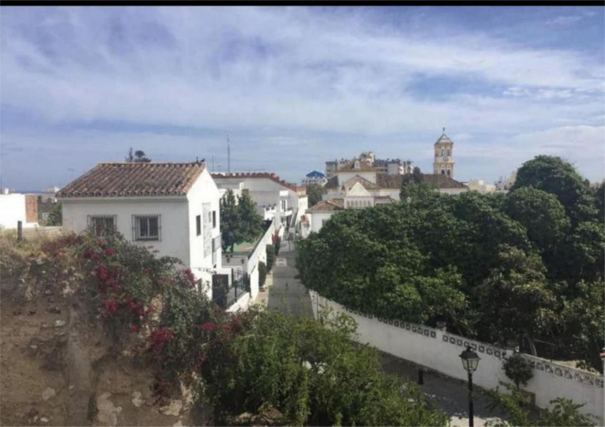 2 Bed Apartment for sale in Marbella Costa Del Sol, Málaga, Spain