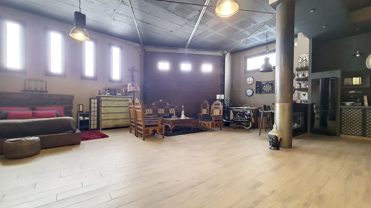 5 Bed Commercial unit for sale in Cómpeta Costa Del Sol East, Málaga, Spain