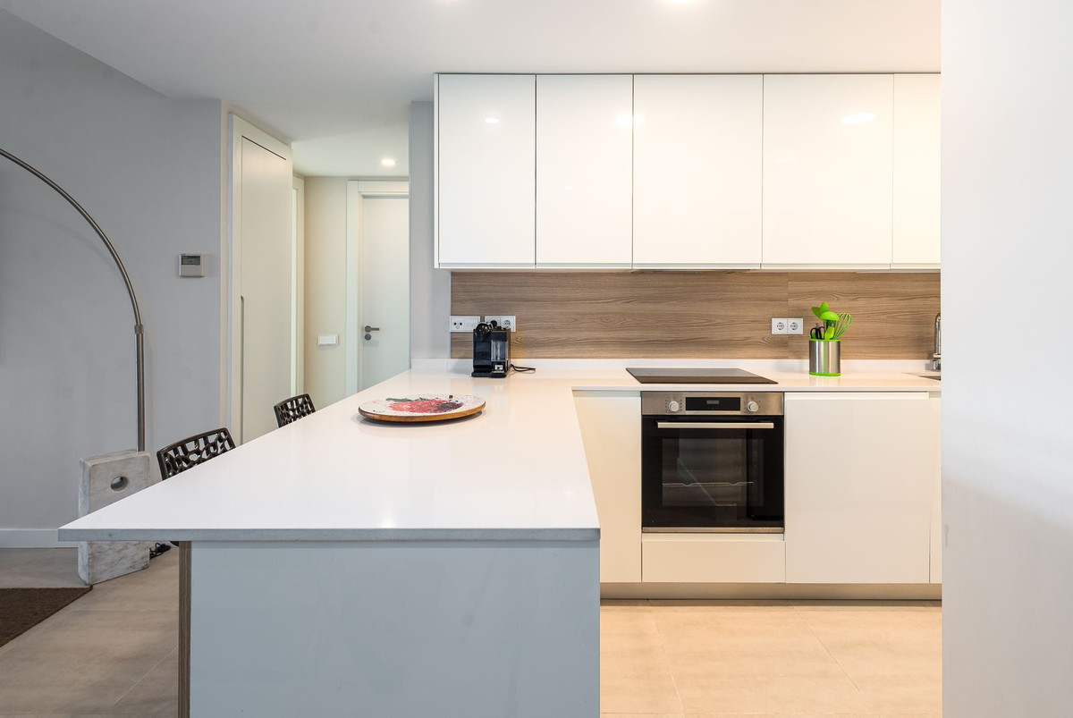 2 Bed Apartment for sale in Selwo Costa Del Sol, Málaga, Spain