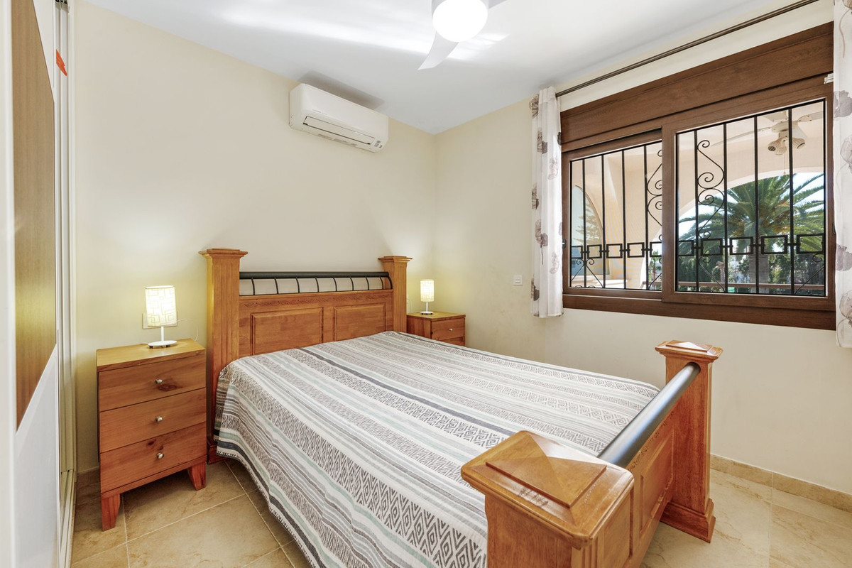 5 Bed Townhouse for sale in Atalaya Costa Del Sol, Málaga, Spain
