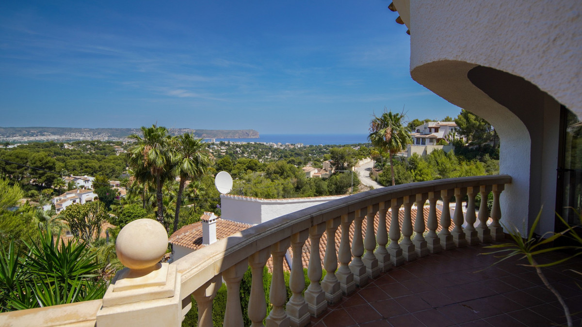 5 Bed Townhouse for sale in Javea Costa Blanca, Alicante, Spain