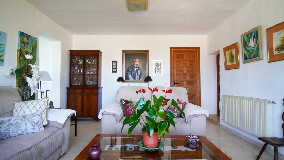 5 Bed Townhouse for sale in Javea Costa Blanca, Alicante, Spain