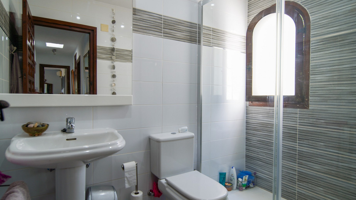 5 Bed Townhouse for sale in Javea Costa Blanca, Alicante, Spain