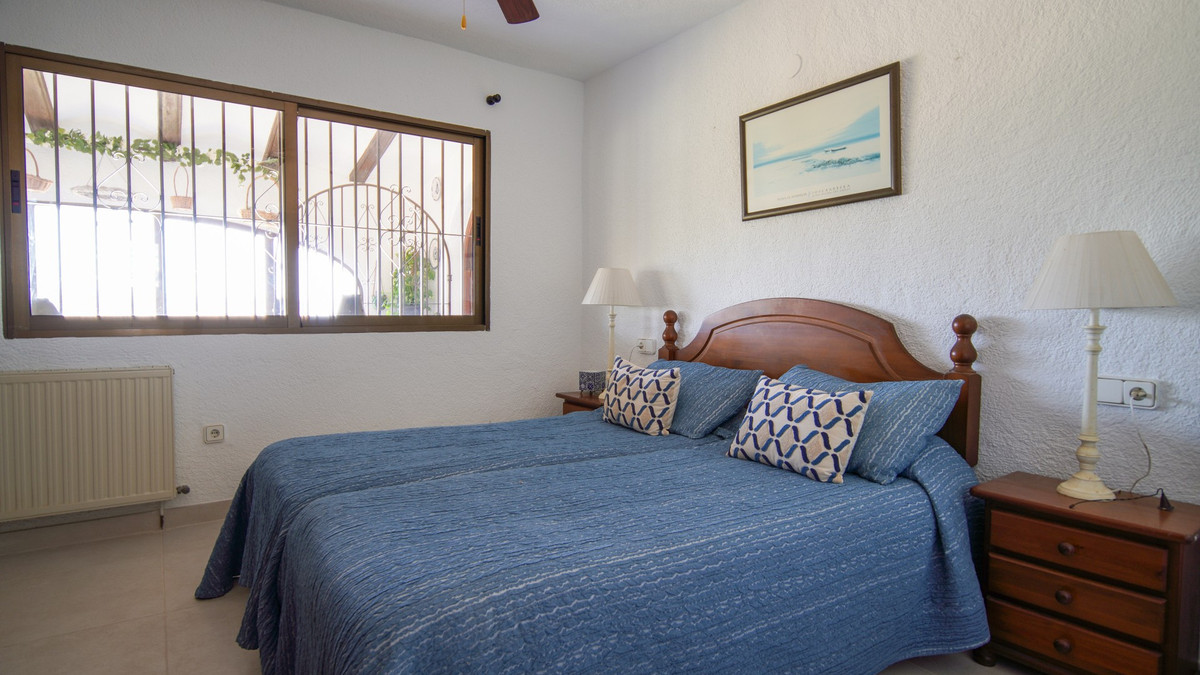 5 Bed Townhouse for sale in Javea Costa Blanca, Alicante, Spain