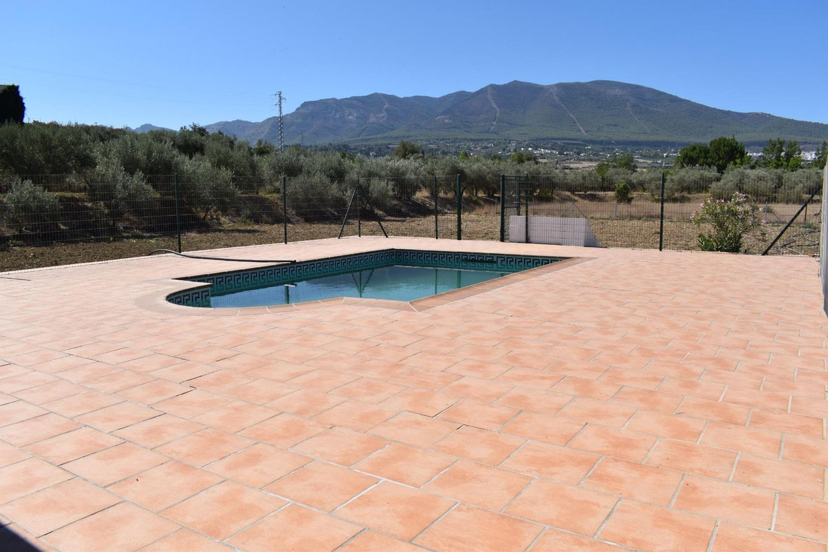 Se vende Finca - Cortijo de 2 dormitorios en Costa Del Sol, Málaga, España