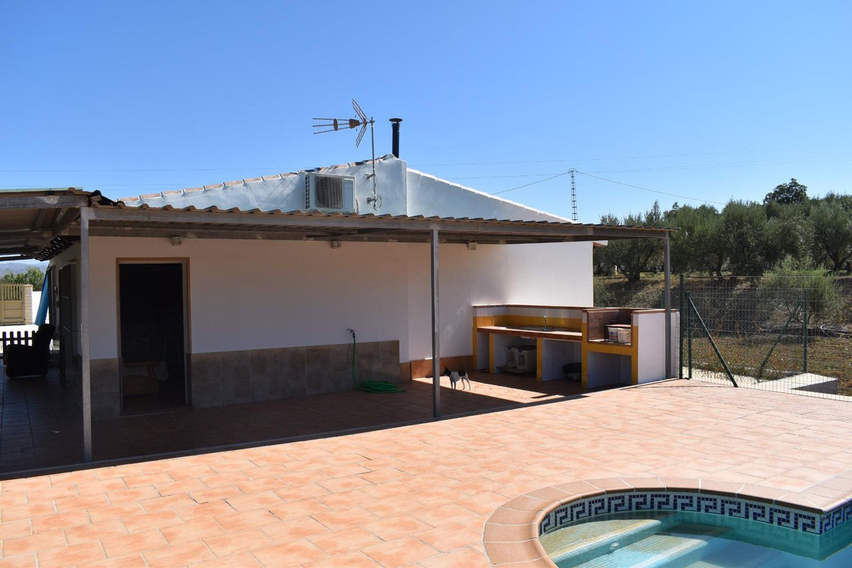 Se vende Finca - Cortijo de 2 dormitorios en Costa Del Sol, Málaga, España
