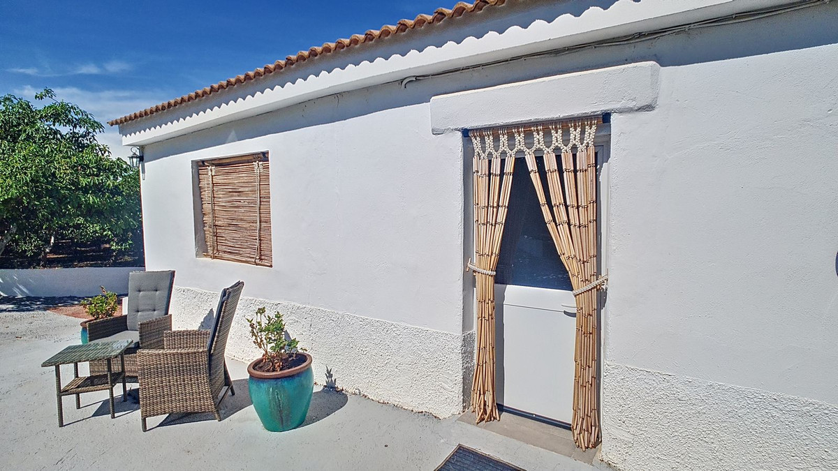 3 Bed Townhouse for sale in Vélezmálaga Costa Del Sol East, Málaga, Spain