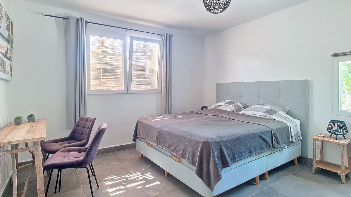3 Bed Townhouse for sale in Vélezmálaga Costa Del Sol East, Málaga, Spain