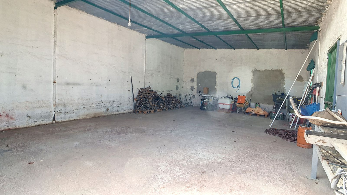 3 Bed Townhouse for sale in Vélezmálaga Costa Del Sol East, Málaga, Spain