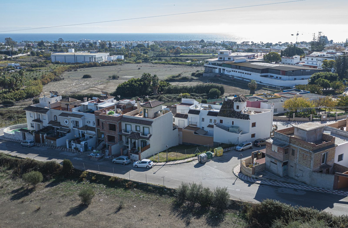 Se vende Terreno Urbano  en Costa Del Sol, Málaga, España