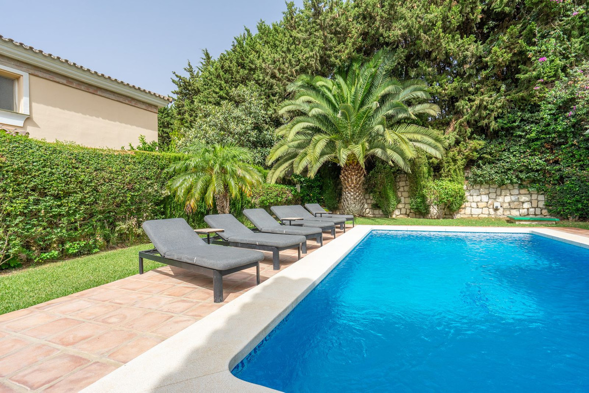 4 Bed Townhouse for sale in Benalmadena Costa Del Sol, Málaga, Spain