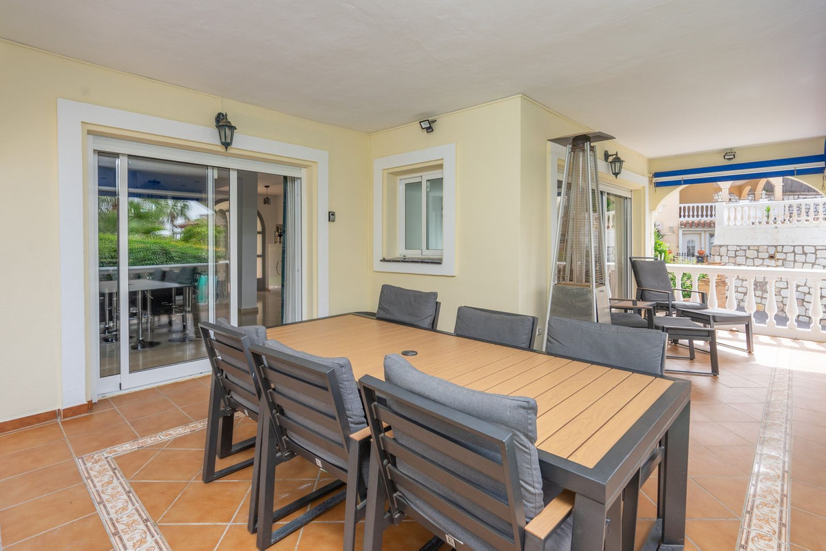 4 Bed Townhouse for sale in Benalmadena Costa Del Sol, Málaga, Spain