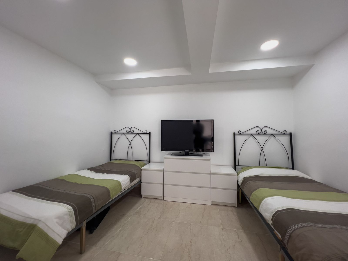 4 Bed Townhouse for sale in Benalmadena Costa Del Sol, Málaga, Spain