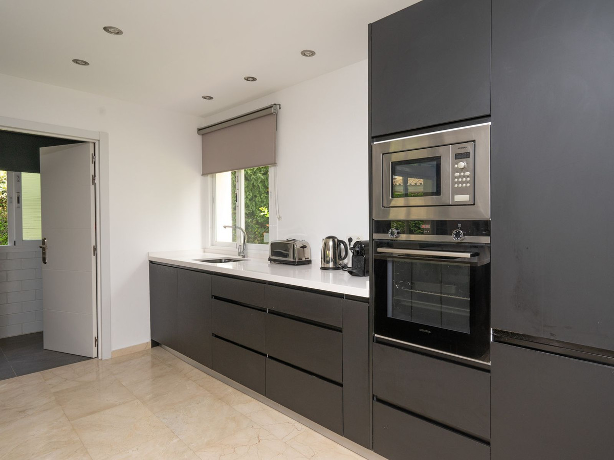 4 Bed Townhouse for sale in Benalmadena Costa Del Sol, Málaga, Spain